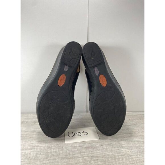 Born BOC Black Leather Wedge Heel Sandal Shoes Womens Size 10 - Picture 8 of 8